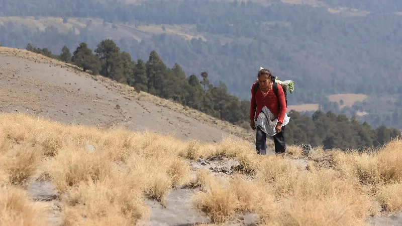 El Popocatépetl, más que un volcán, una deidad para los pobladores de Santiago Xalitzintla